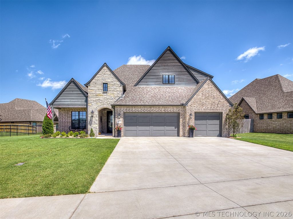 14709 E 79th Street North, Owasso, OK 74055