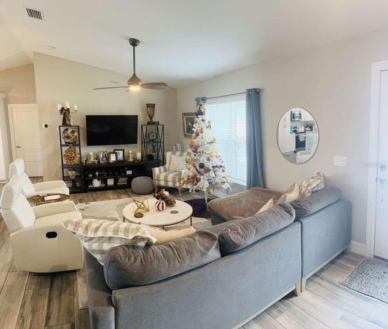 21341 EDGEWATER DRIVE, Port Charlotte, FL 33952