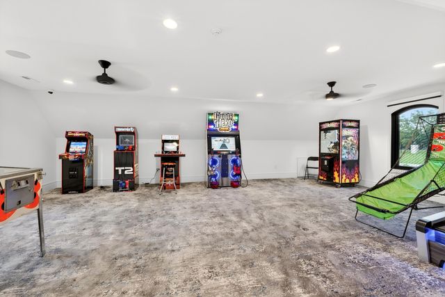 300 Ridgecrest Drive, Saddlebrooke, MO 65630