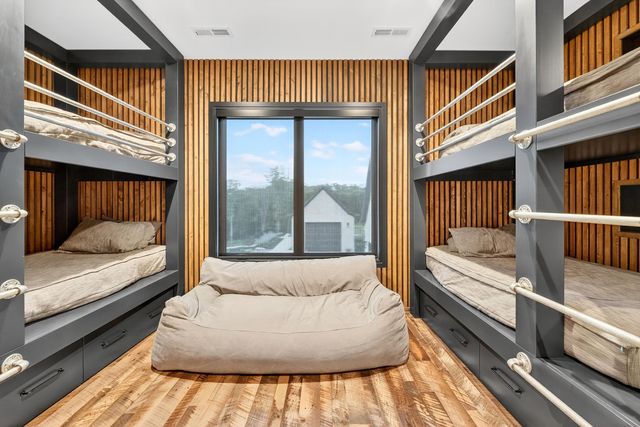 300 Ridgecrest Drive, Saddlebrooke, MO 65630