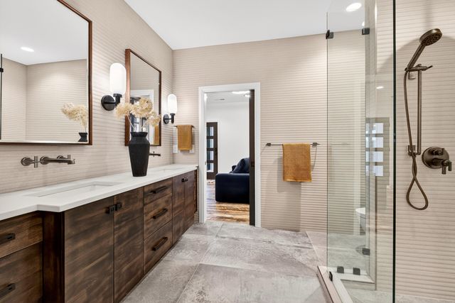 300 Ridgecrest Drive, Saddlebrooke, MO 65630