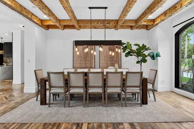 300 Ridgecrest Drive, Saddlebrooke, MO 65630