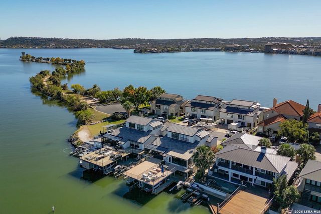 528 LIGHTHOUSE DR # 6, Horseshoe Bay, TX 78657