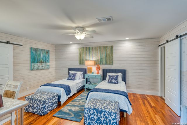528 LIGHTHOUSE DR # 6, Horseshoe Bay, TX 78657