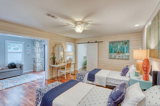 528 LIGHTHOUSE DR # 6, Horseshoe Bay, TX 78657