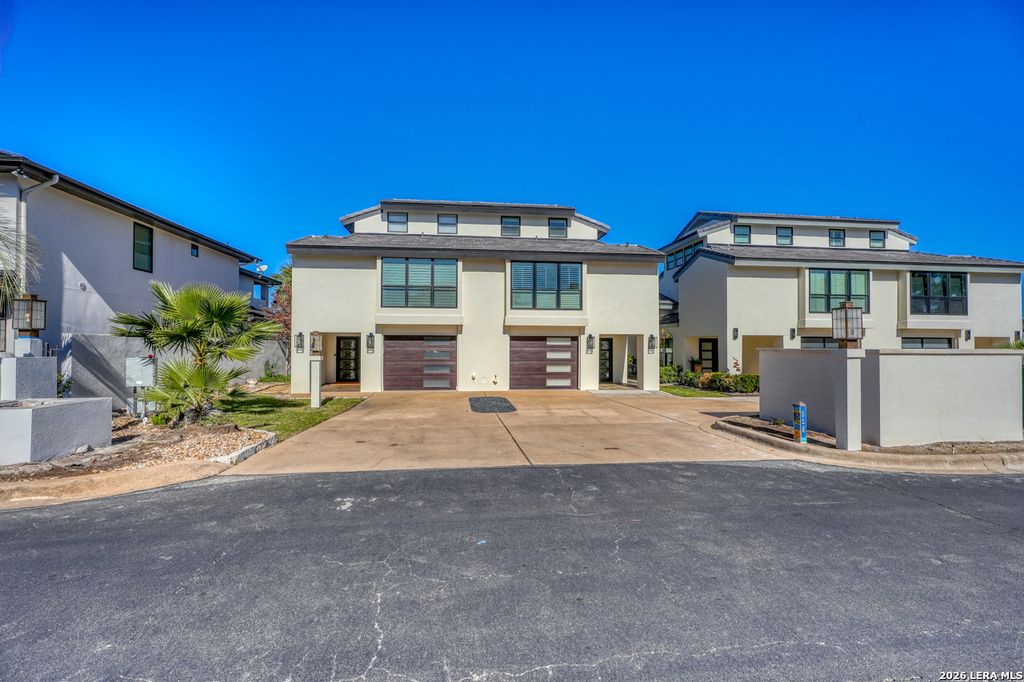 528 LIGHTHOUSE DR # 6, Horseshoe Bay, TX 78657