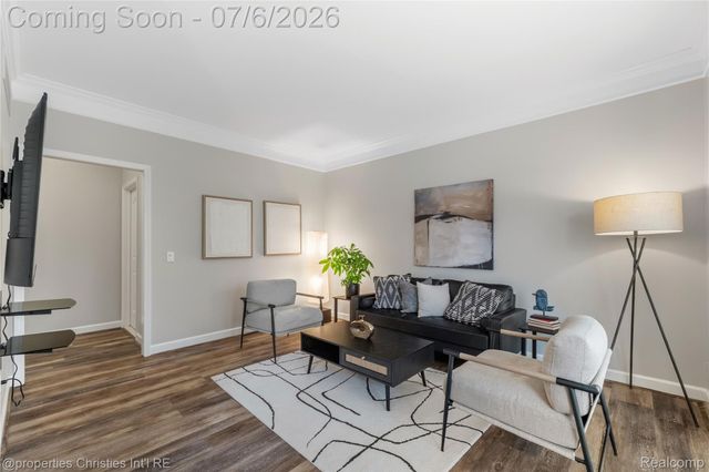 16223 Oak Forest Court, Northville Township, MI 48168