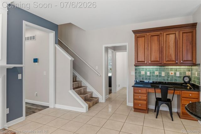 16223 Oak Forest Court, Northville Township, MI 48168