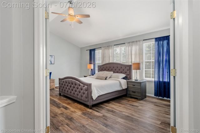 16223 Oak Forest Court, Northville Township, MI 48168