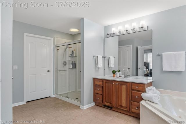 16223 Oak Forest Court, Northville Township, MI 48168