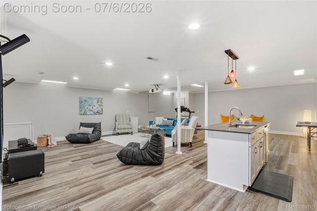 16223 Oak Forest Court, Northville Township, MI 48168