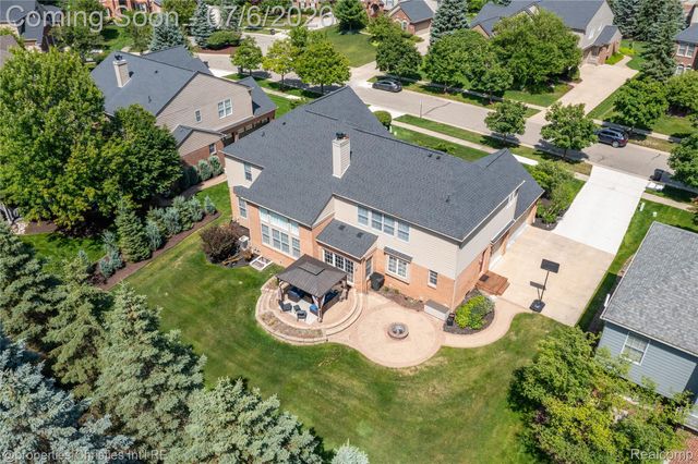 16223 Oak Forest Court, Northville Township, MI 48168