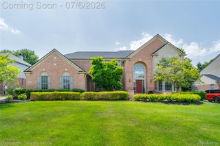 16223 Oak Forest Court, Northville Township, MI 48168
