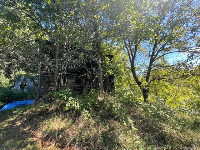 2416 State Route 300, Wallkill, NY 12589