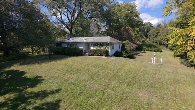 2416 State Route 300, Wallkill, NY 12589