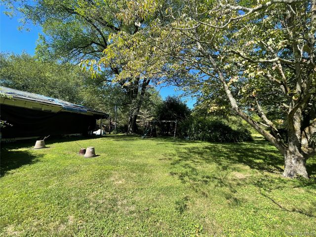 2416 State Route 300, Wallkill, NY 12589