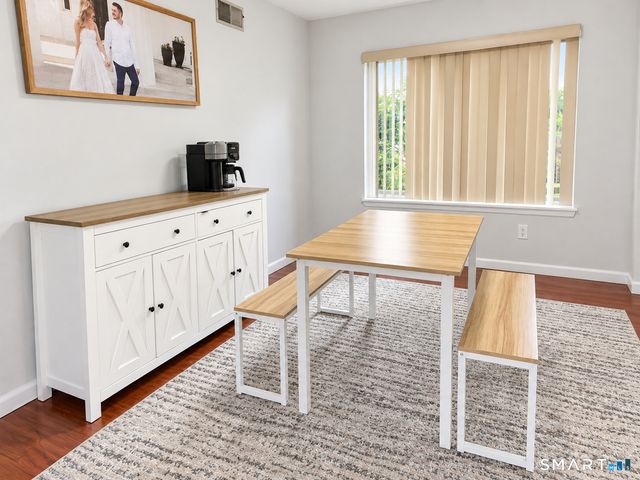 15 First Street 4, Stamford, CT 06905