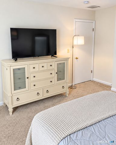 15 First Street 4, Stamford, CT 06905