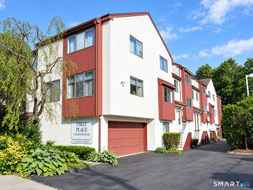 15 First Street 4, Stamford, CT 06905