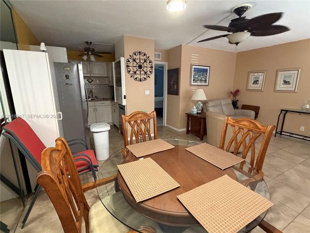 22 SE 3rd Ter 3, Dania Beach, FL 33004
