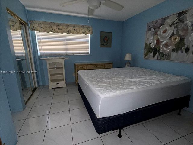 22 SE 3rd Ter 3, Dania Beach, FL 33004