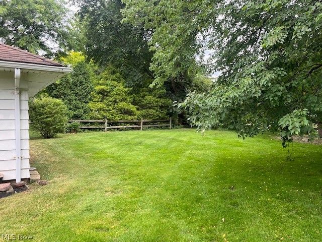 1992 Edenhall Drive, Lyndhurst, OH 44124