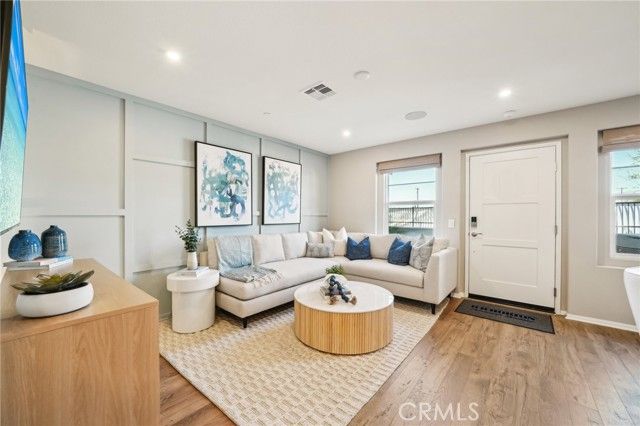 16206 Lumia Way, Fontana, CA 92336