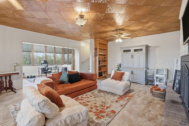 1102 FLORMANN, Rapid City, SD 57701