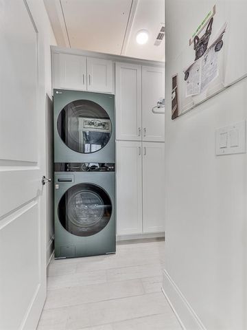 1008 Cooks Farm Way, Woodstock, GA 30189