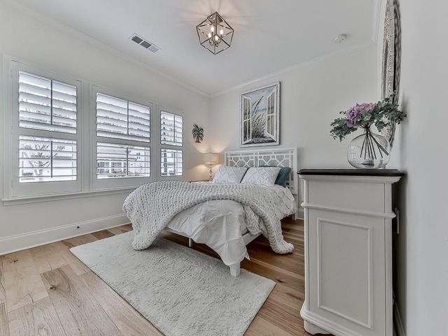 1008 Cooks Farm Way, Woodstock, GA 30189