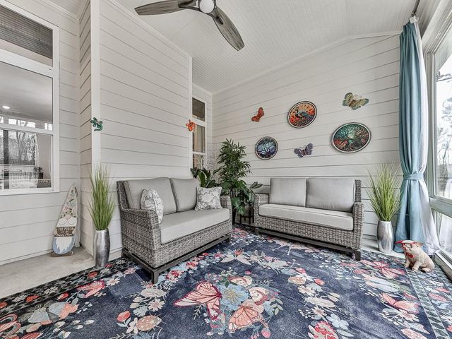 1008 Cooks Farm Way, Woodstock, GA 30189