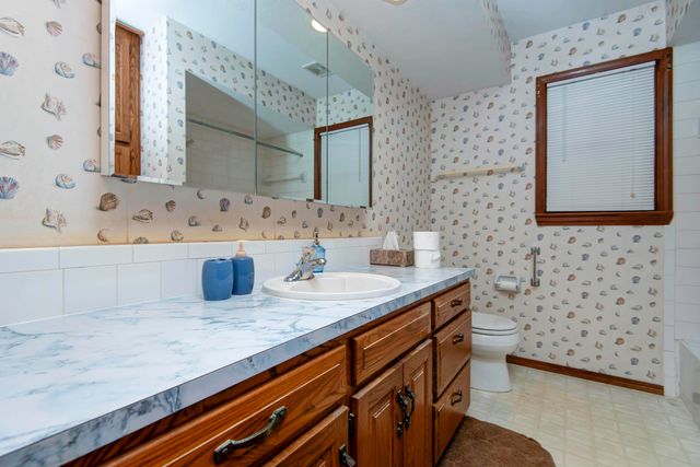 3311 S Benton Avenue, Springfield, MO 65807