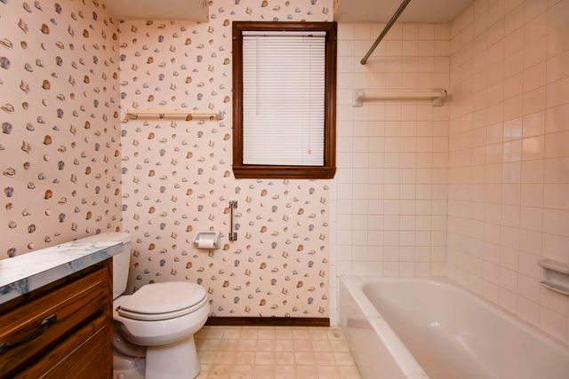 3311 S Benton Avenue, Springfield, MO 65807