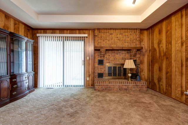 3311 S Benton Avenue, Springfield, MO 65807