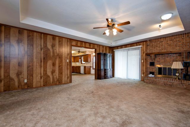 3311 S Benton Avenue, Springfield, MO 65807