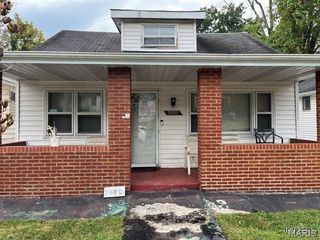 7008 Garesche Avenue, Jennings, MO 63136