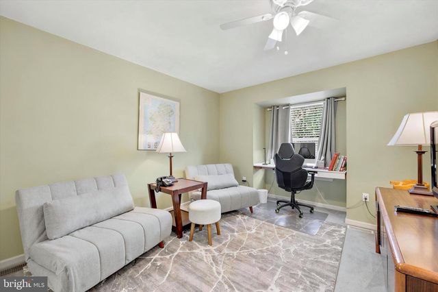 7100 UNION CT, North Wales, PA 19454