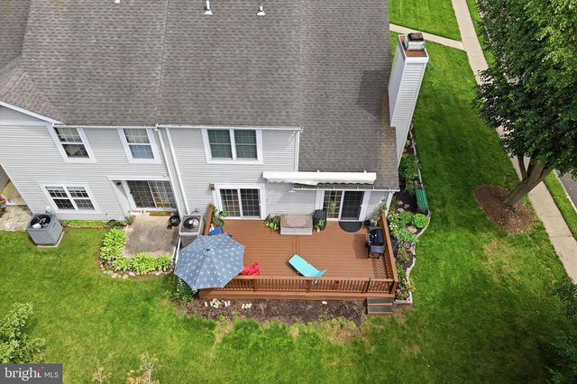 7100 UNION CT, North Wales, PA 19454