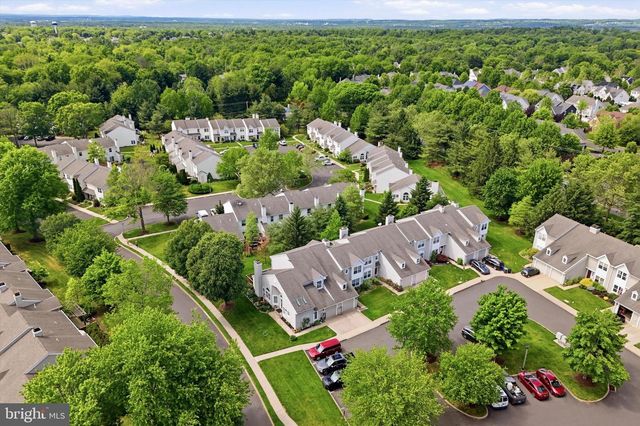 7100 UNION CT, North Wales, PA 19454