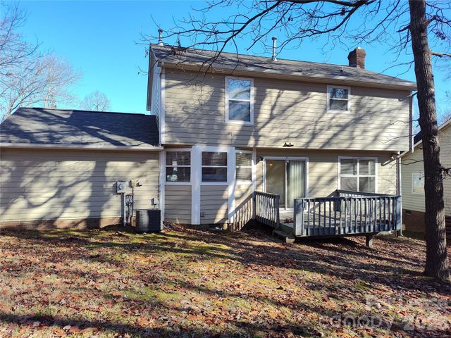 10000 Dunfries Road, Matthews, NC 28105