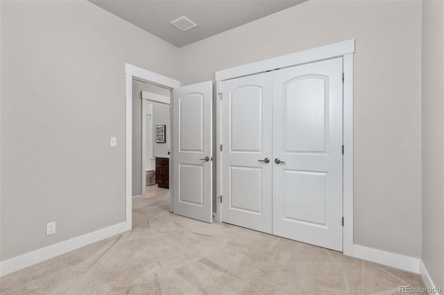 10080 E 59th Drive, Denver, CO 80238