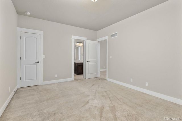 10080 E 59th Drive, Denver, CO 80238
