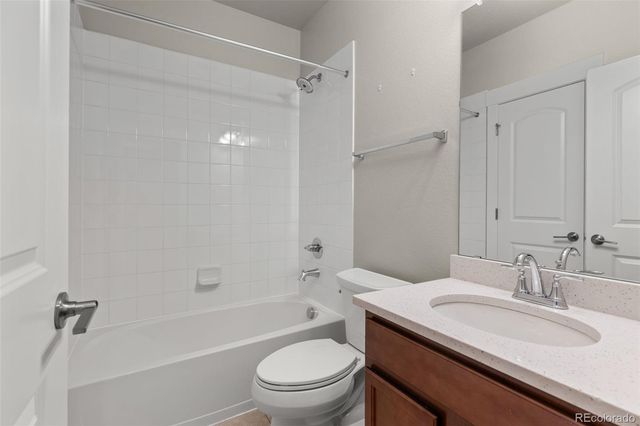 10080 E 59th Drive, Denver, CO 80238