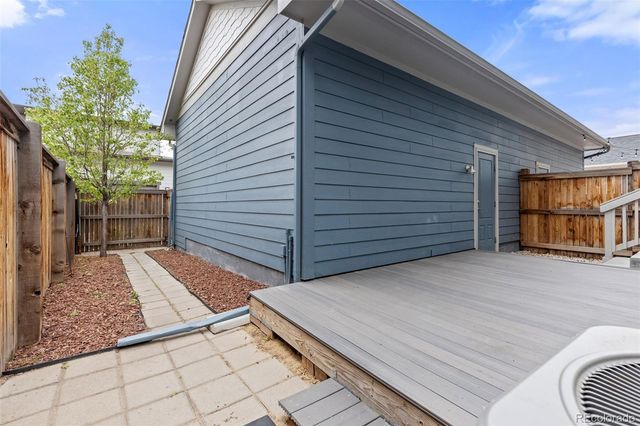 10080 E 59th Drive, Denver, CO 80238