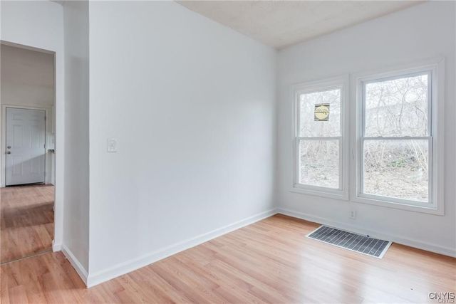 317 Marguerite Avenue 19, Syracuse, NY 13207