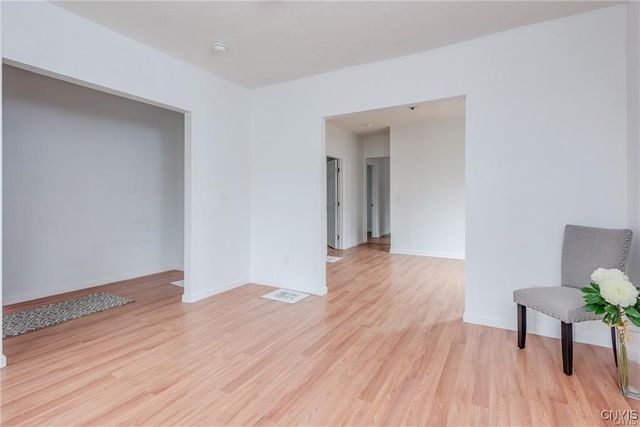 317 Marguerite Avenue 19, Syracuse, NY 13207