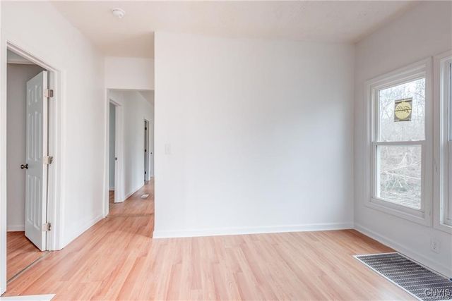 317 Marguerite Avenue 19, Syracuse, NY 13207