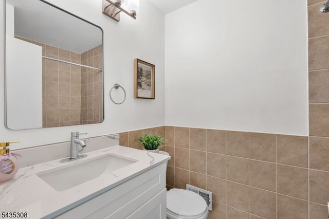 309 English Place, Bernards Twp., NJ 07920