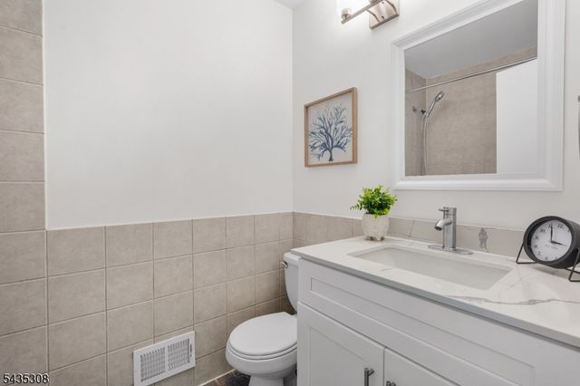 309 English Place, Bernards Twp., NJ 07920