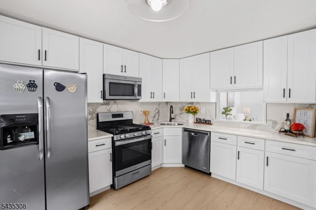 309 English Place, Bernards Twp., NJ 07920